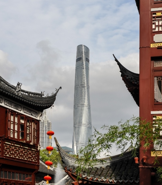 New meets old: Shanghai’s highest Building overlooking the old buildings near the Yu Garden.