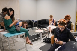 Coming together there, where the wi-fi is most efficient: Hyo-Jung Kang, Louis Stiens, Angelina Zuccarini, Rocio Aleman and Ami Moriat surf the web while Alicia Amatriain sews her pointe shoes.
